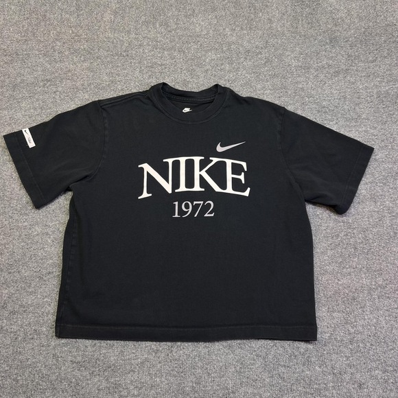 Nike Tops - Nike Shirt Womens Small Black Nike Tee Loose Fit 1972 Graphic Tee Short Sleeve